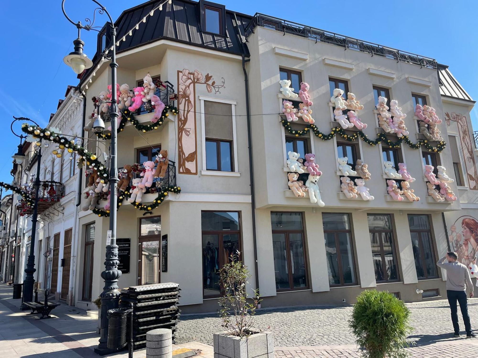 Downtown Apartment Крайова Екстериор снимка