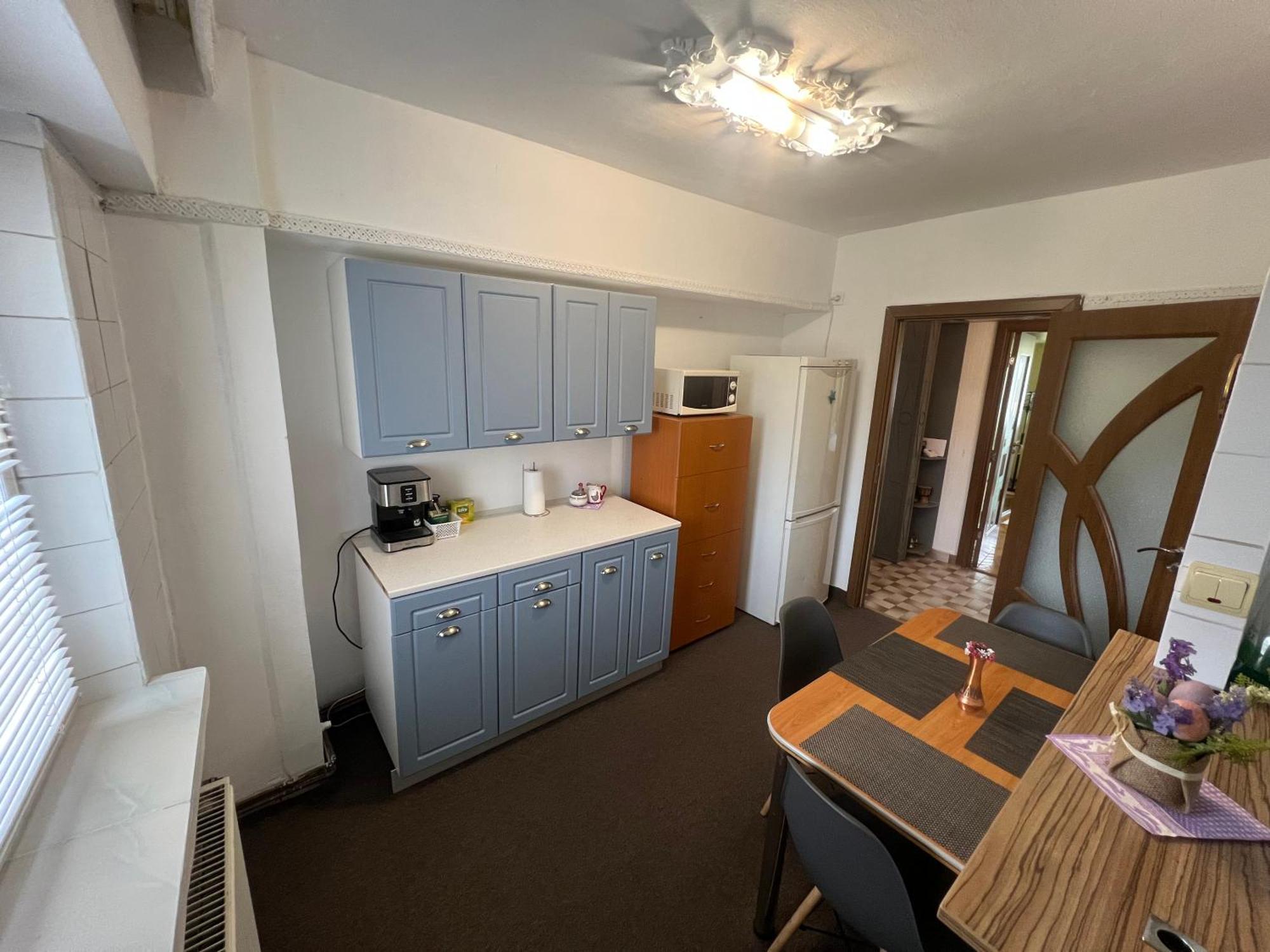 Downtown Apartment Крайова Екстериор снимка