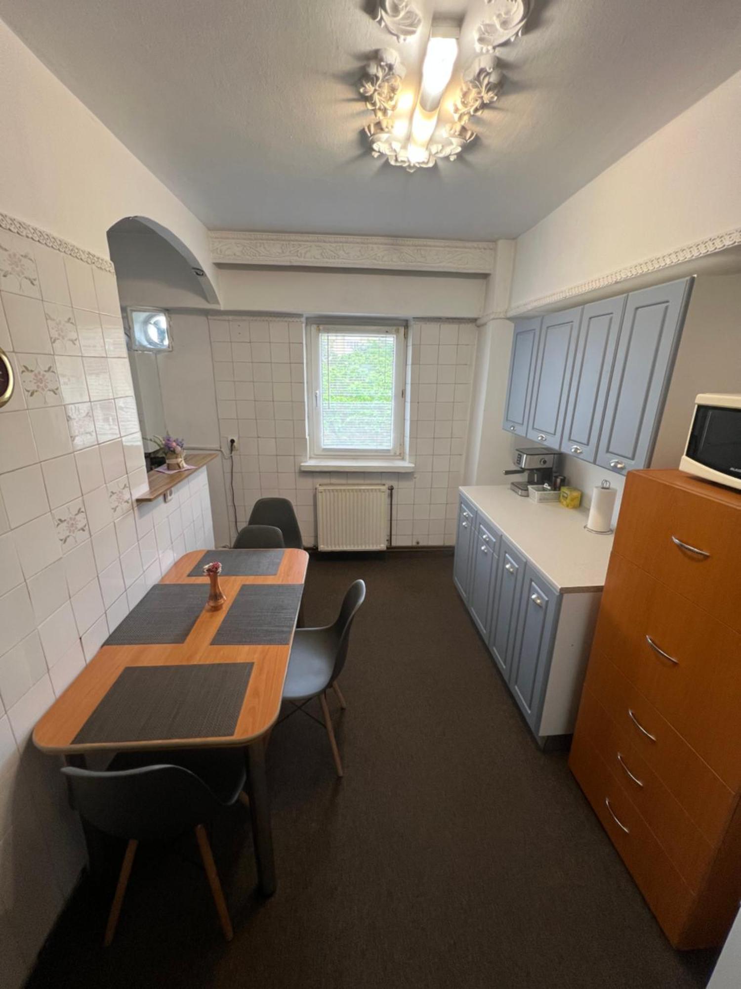Downtown Apartment Крайова Екстериор снимка